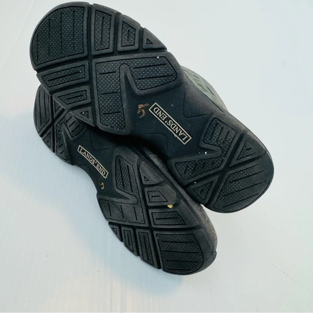 Lands End Boots green quilted and grey suede size 8.5 US